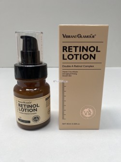 KOSMETYKI 80 ml Zawiera retinol, witaminę C, hialuronian sodu i inne składniki upiększające skórę